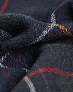 Mantella verde a fantasia tartan blu e giallo con frange lungo i profili