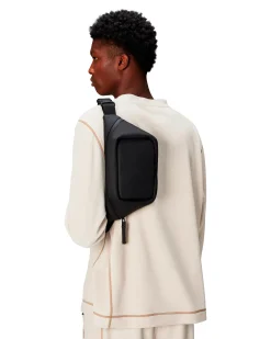 Marsupio Bum Bag Mini Rains nero in tessuto tecnico impermeabile effetto gommato