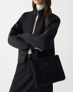 Mini bag Colmar Originals nera stile shopper in tessuto teddy con logo frontale