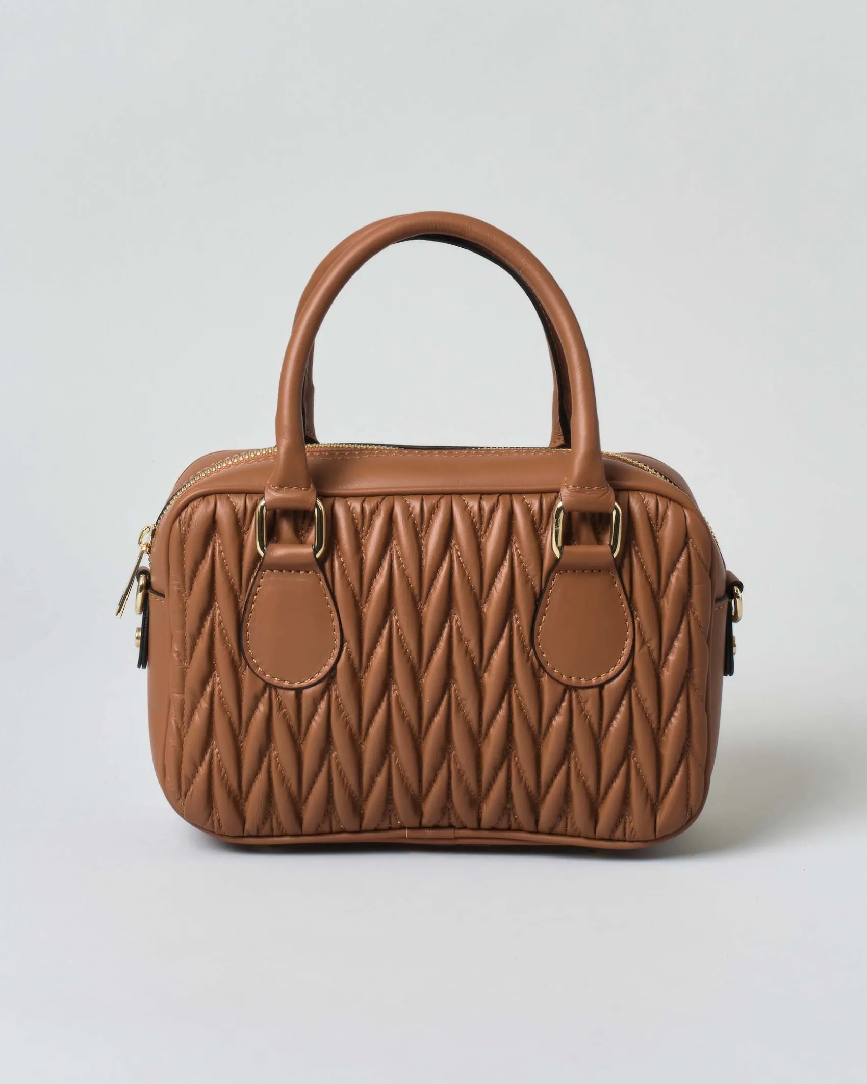Mini bauletto Hlo! color cuoio in pelle con motivo trapuntato chevron sul davanti