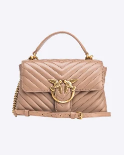 Mini Lady Bag in pelle color cammello con motivo a chevron e manico a mano e fibbia Love Birds dorata