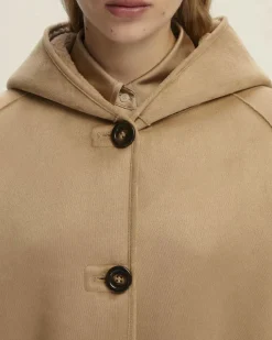 Montone reversibile color sabbia Emme Marella con cappuccio con tasche laterali applicate