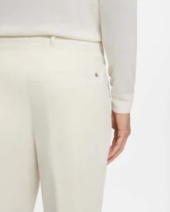 Pantalone carrot-fit Perin Boss panna in velluto di cotone stretch