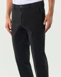 Pantalone chino Boss Kaiton nero in twill di cotone stretch