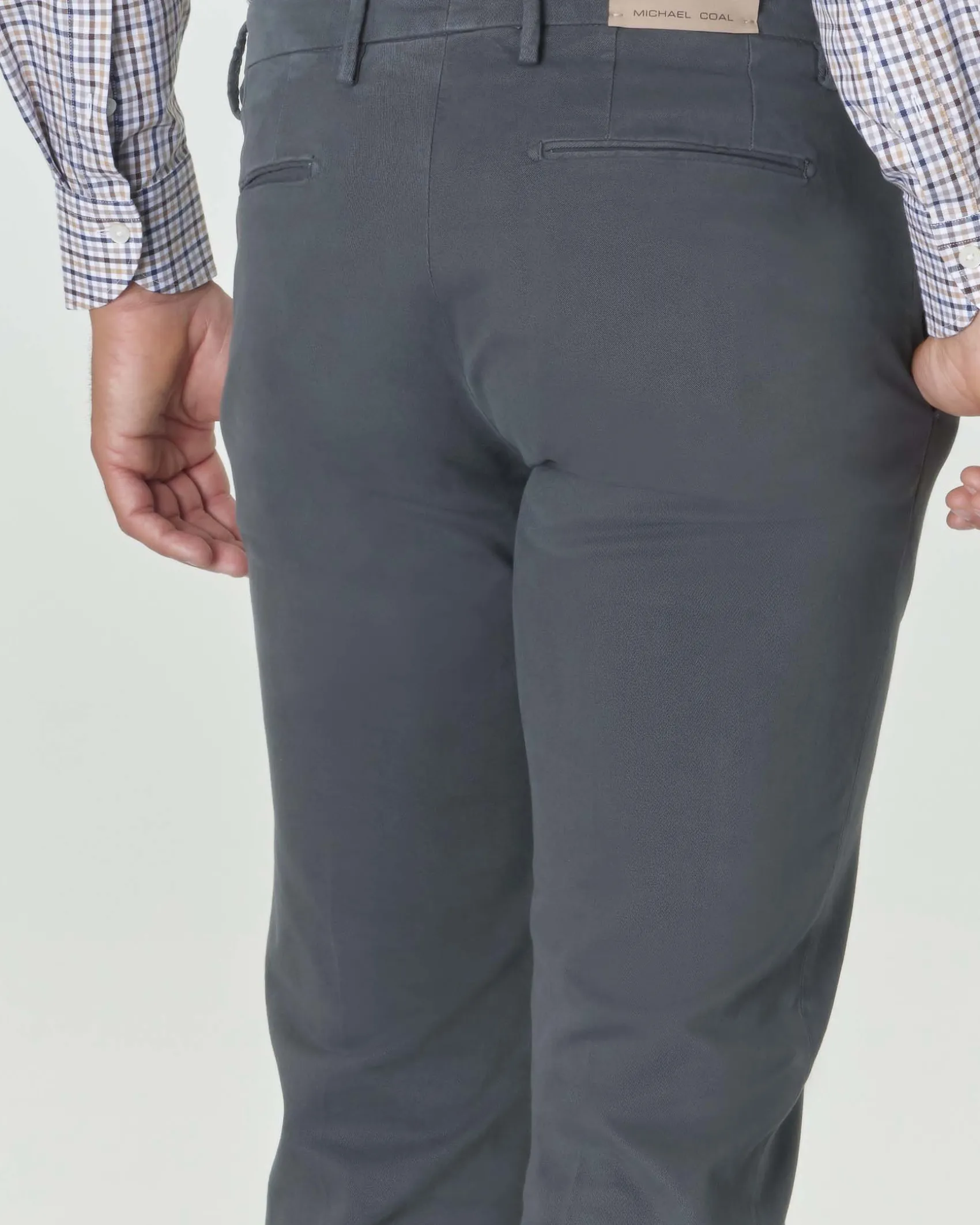 Pantalone chino Michael Coal Brad grigio antracite in gabardina di cotone stretch