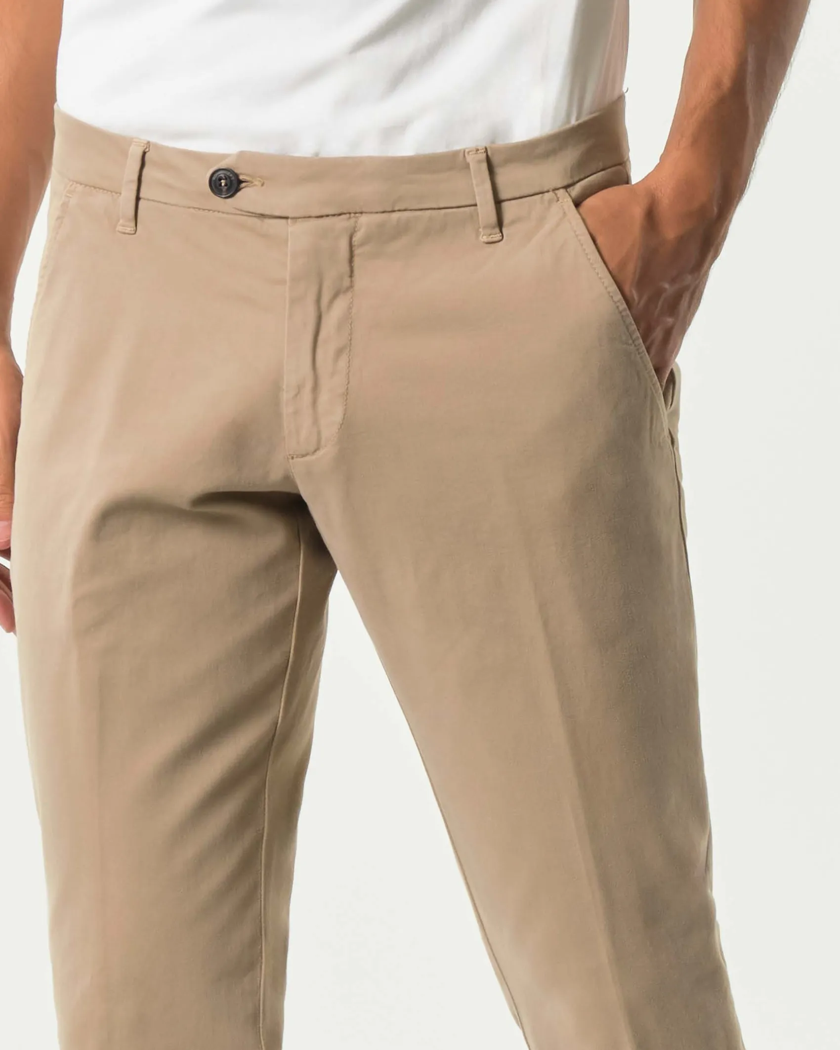 Pantalone chino New Rolf Roy Roger's sabbia slim-fit in gabardina di cotone stretch