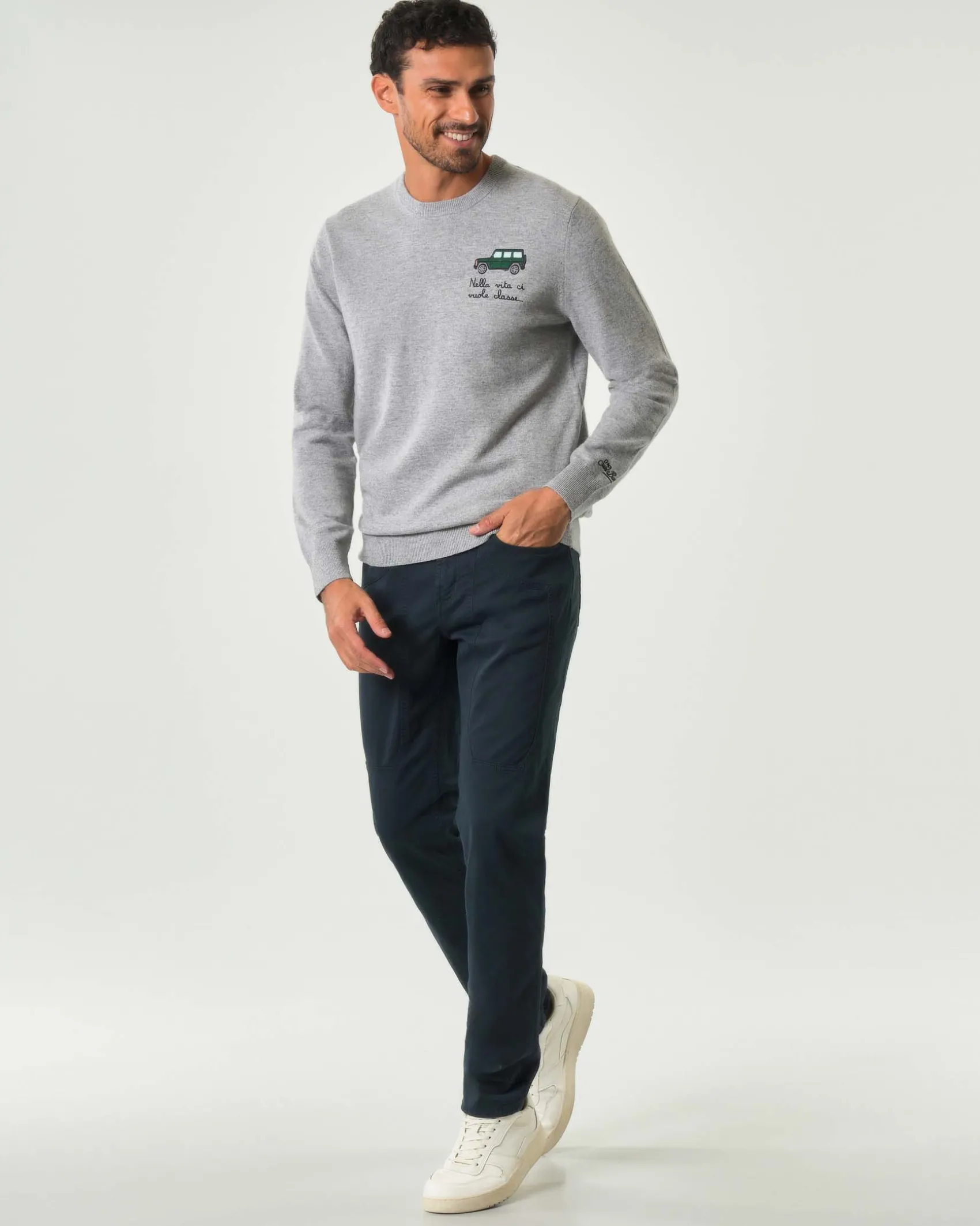 Pantalone cinque tasche Jeckerson blu modello John in gabardina di cotone stretch con toppa