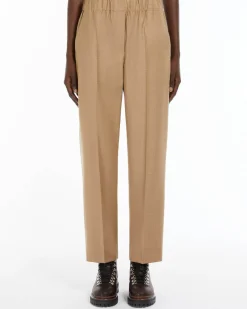Pantaloni a gamba dritta color cammello in flanella con tasche applicate con patta sul retro
