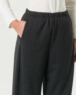 Pantaloni a pallocino Jurerê grigi in misto viscosa stretch punto Milano a microfantasia jacquard nera