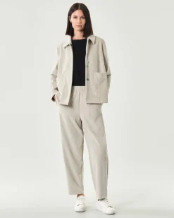Pantaloni a pallocino Jurerê color gesso in velluto stretch a coste con elastico inserito in vita