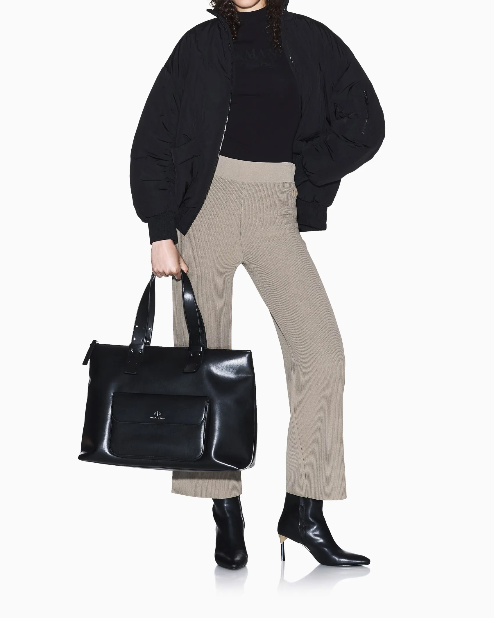 Pantaloni Armani Exchange beige in maglia misto viscosa a costine in rilievo
