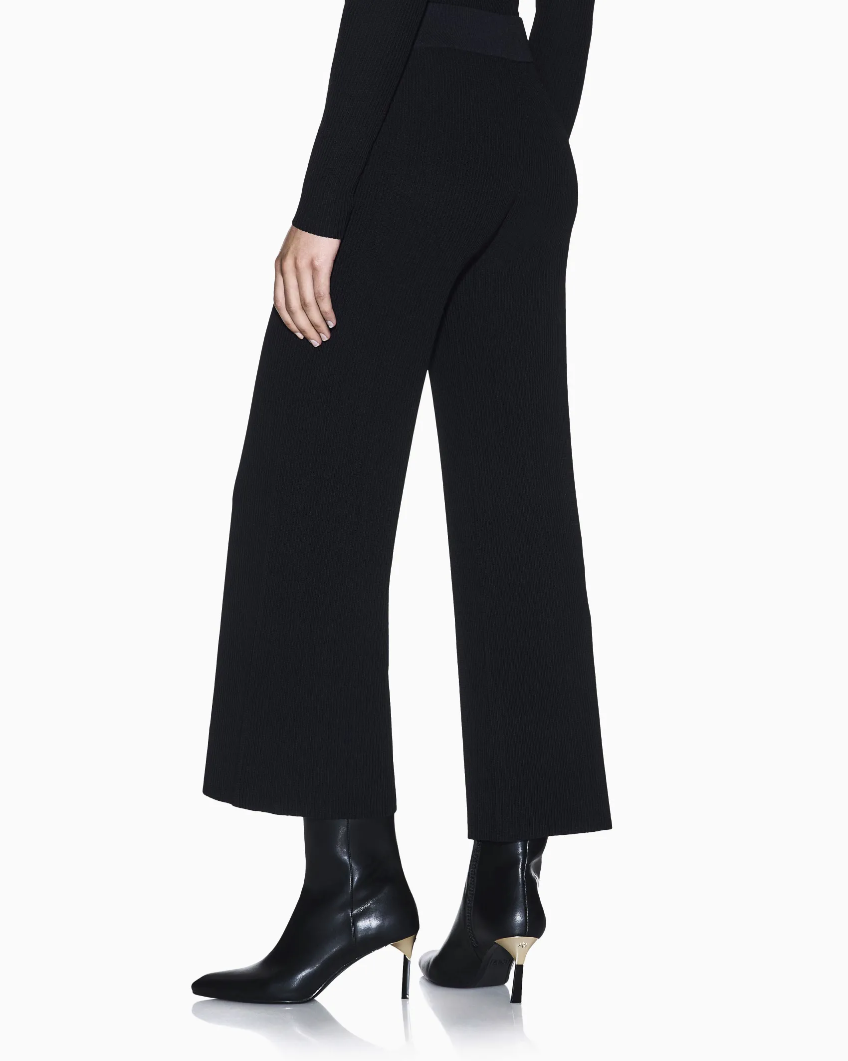 Pantaloni Armani Exchange neri in maglia a costine in misto viscosa