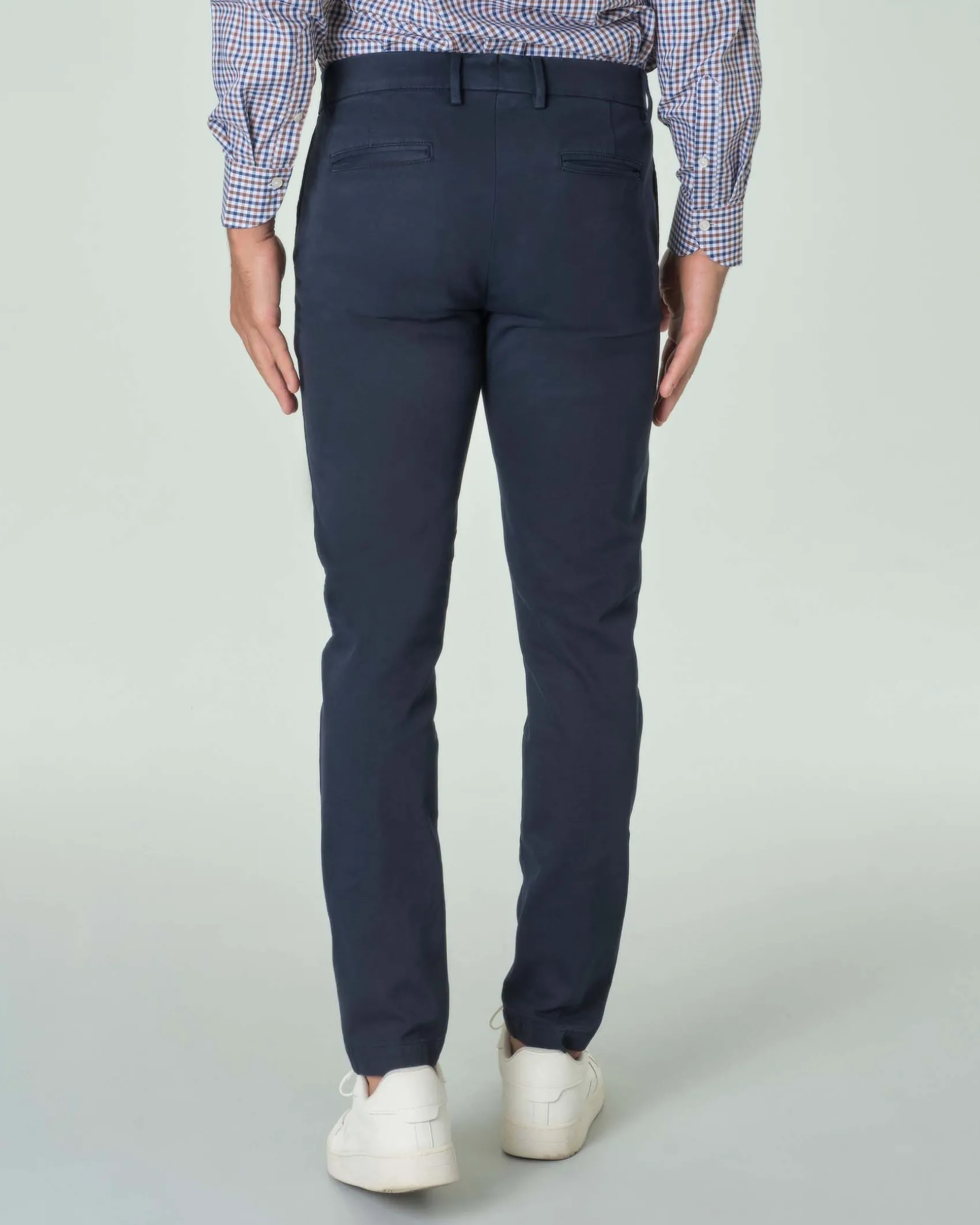 Pantaloni chino Ashki.i blu in tricotina di cotone stretch