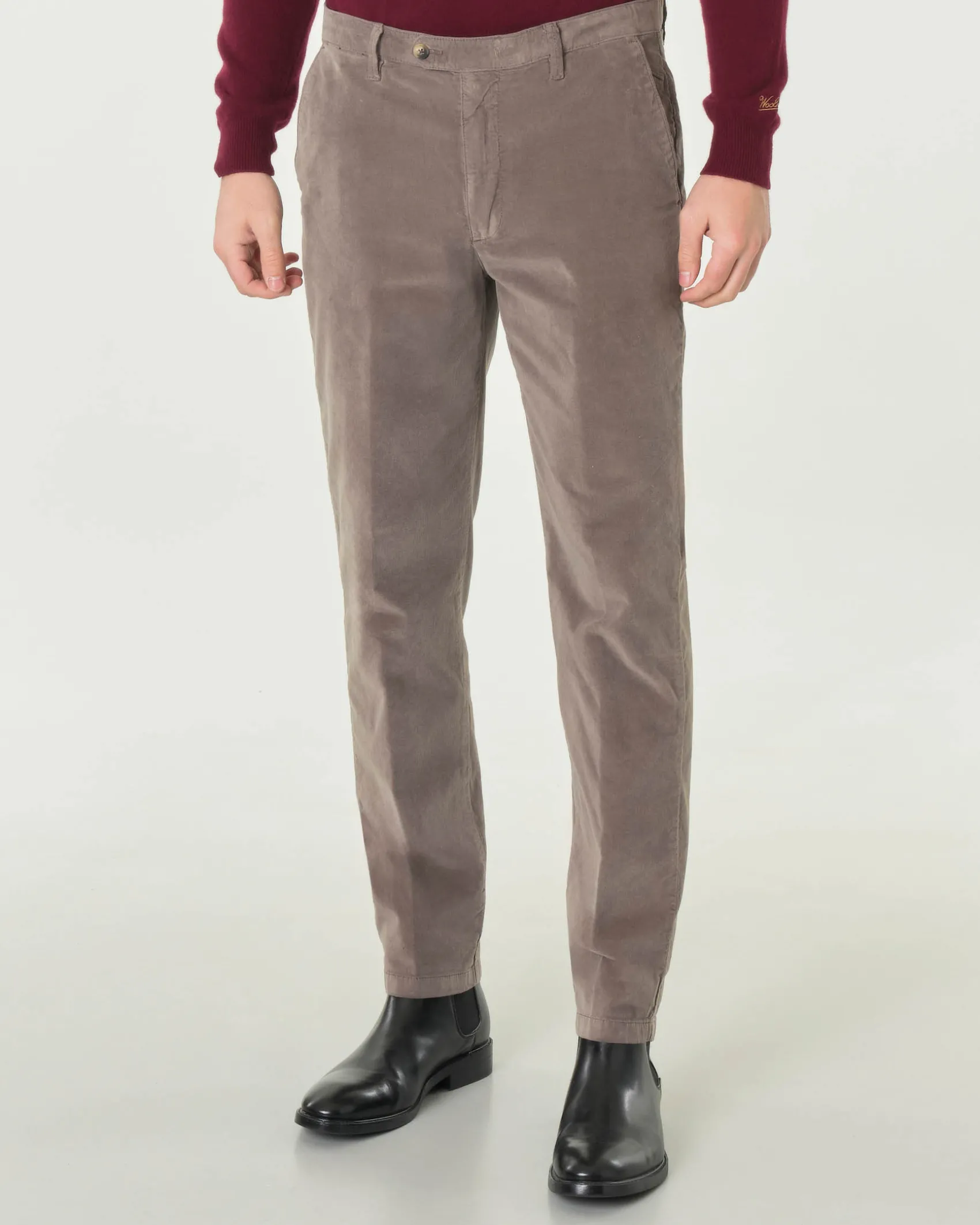 Pantaloni chino Paul Baker color fango slim-fit in velluto liscio di cotone stretch con piega stirata