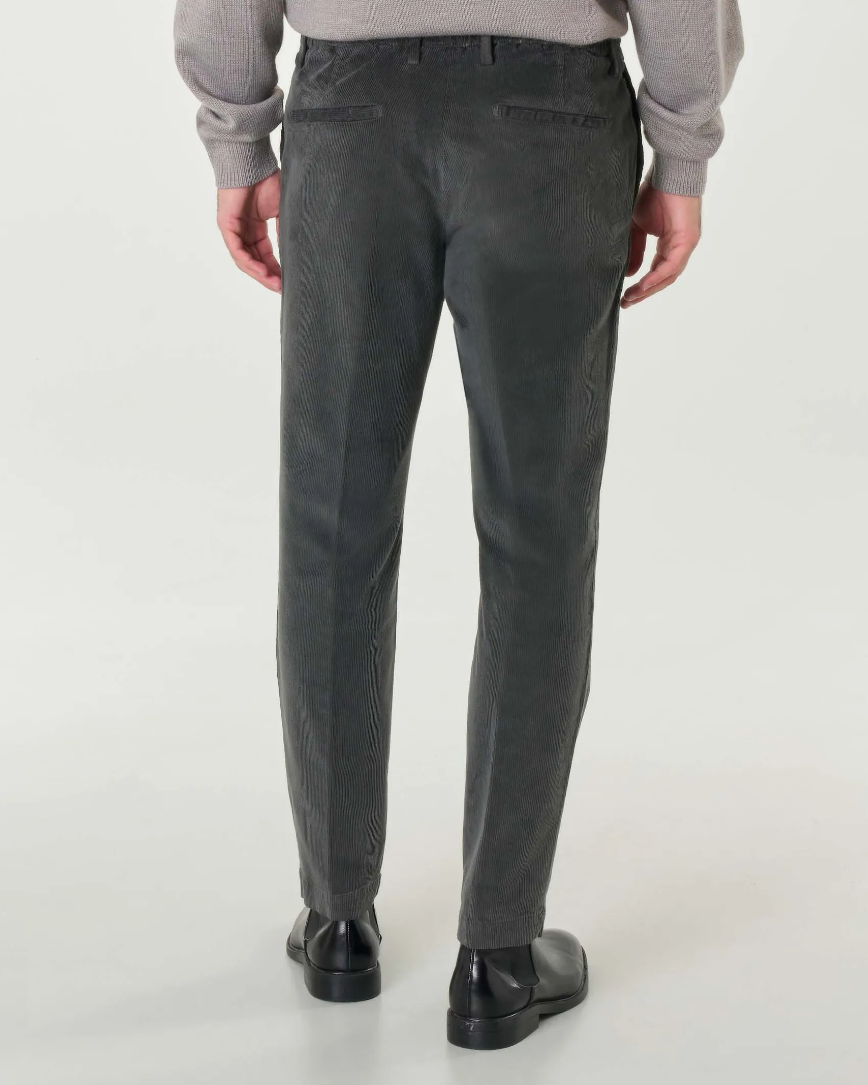 Pantaloni chino Pellizzari antracite in velluto millerighe con pinces frontale ed elastico sul retro
