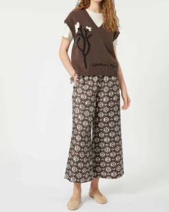 Pantaloni cropped Weekend Max Mara in seta marrone a fantasia fiori bianchi