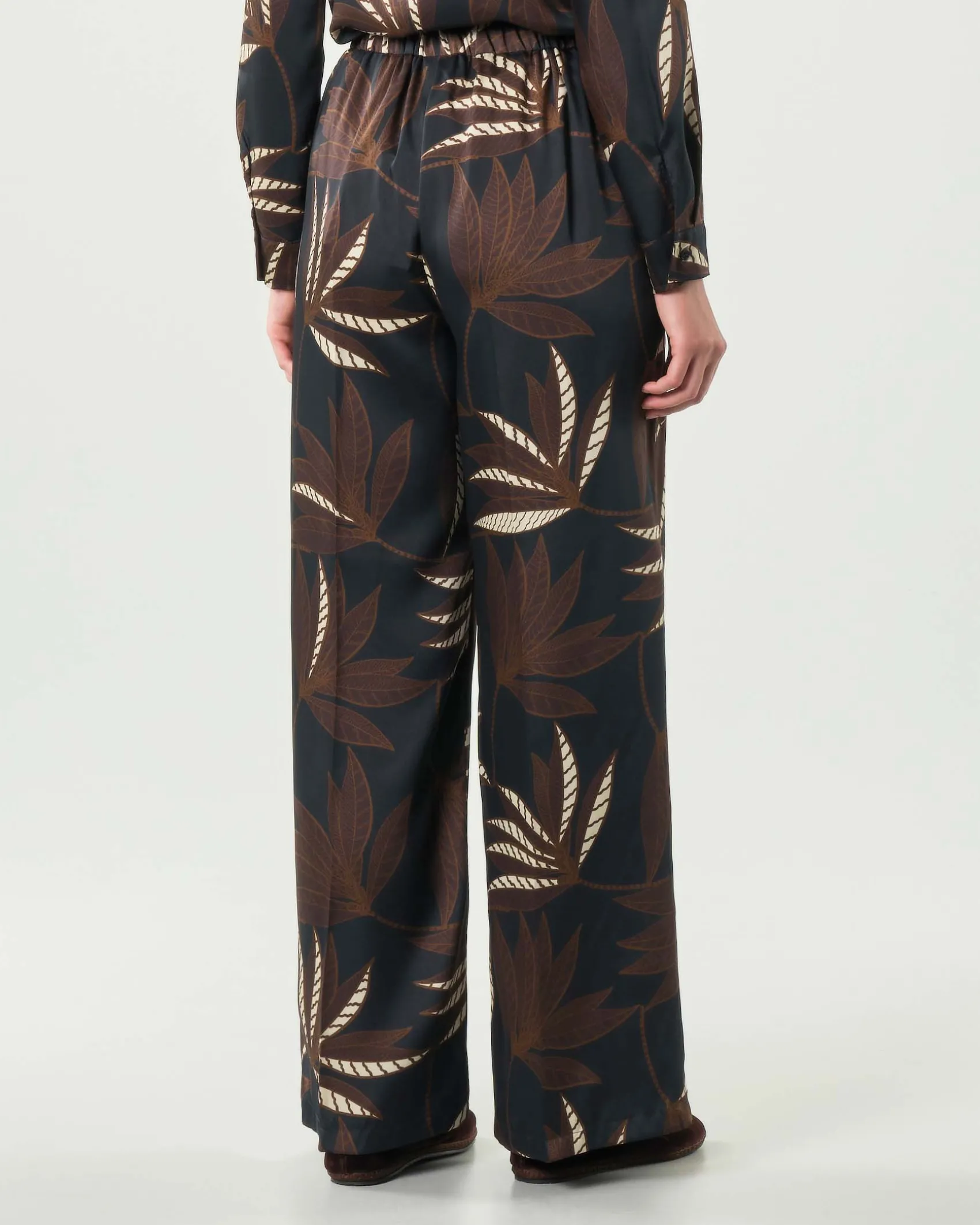 Pantaloni palazzo blu Emme Marella a fantasia ramage marrone in twill