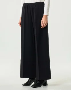 Pantaloni super wide neri Jurerê in tricot di misto viscosa con elastico in vita