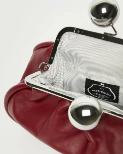Pasticcino bag modello Milva misura media Weekend Max Mara in pelle rossa con doppia boule di chiusura