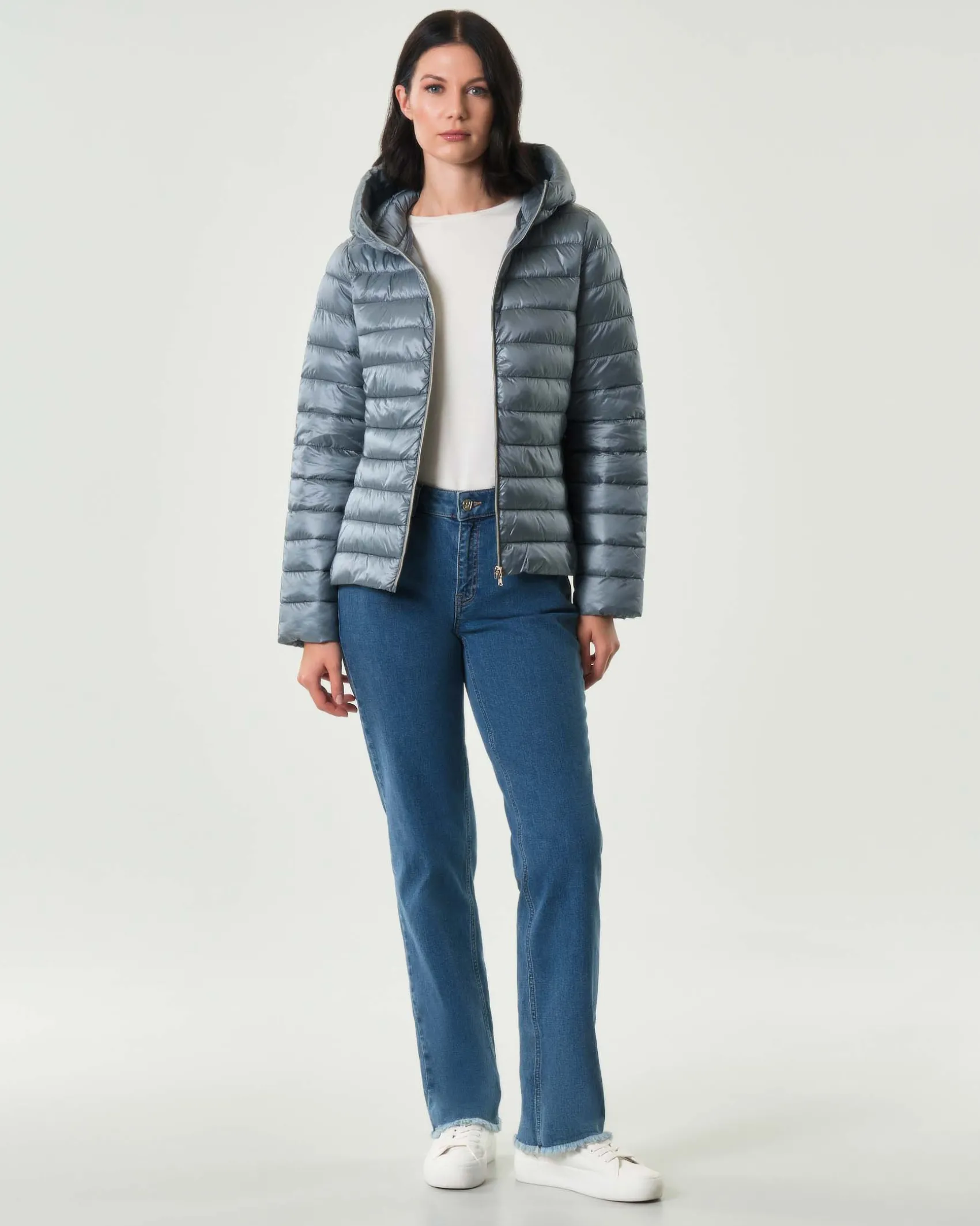 Piumino azzurro Emme Marella in tessuto tecnico downproof antigoccia con cappuccio