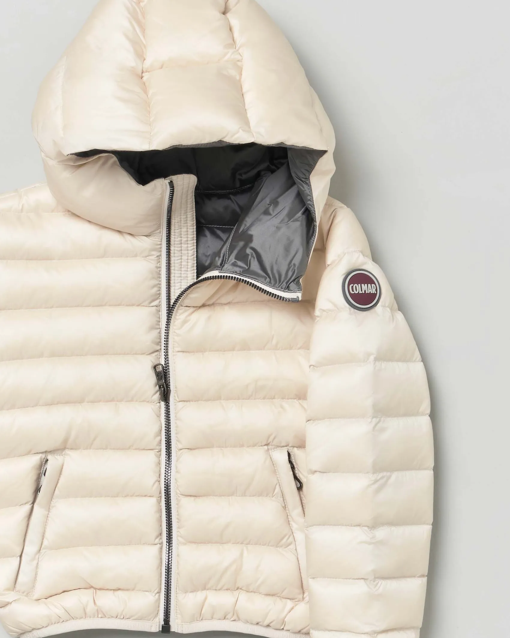 Piumino Colmar avorio in nylon imbottito e trapuntato con cappuccio