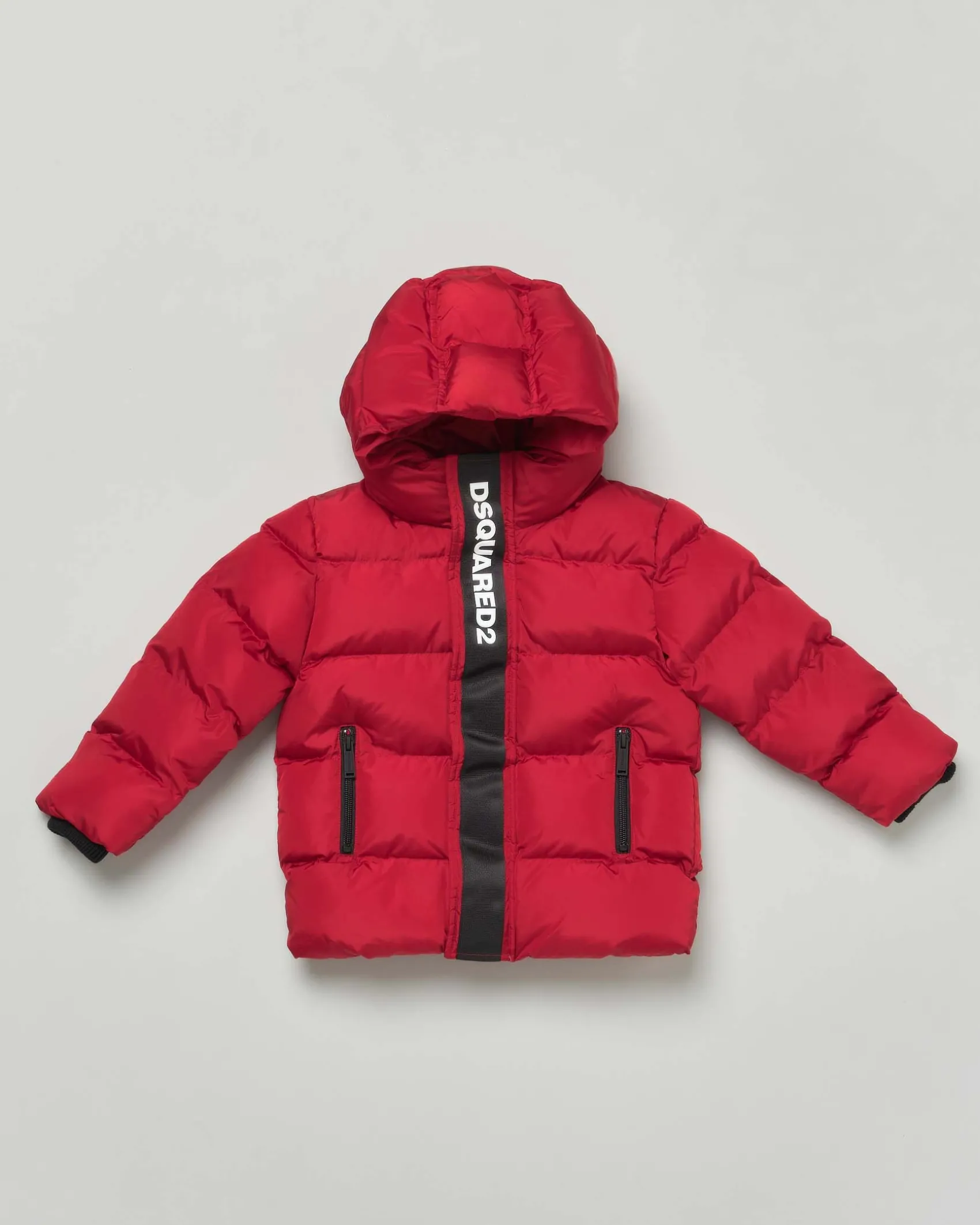 Piumino Dsquared2 rosso trapuntato con cappuccio e banda logo nera