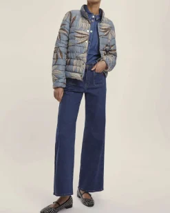 Piumino Emme Marella a fantasia foliage azzurra reversibile nel colore marrone con colletto in piedi