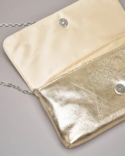 Pochette a busta in ecopelle color oro effetto laminato