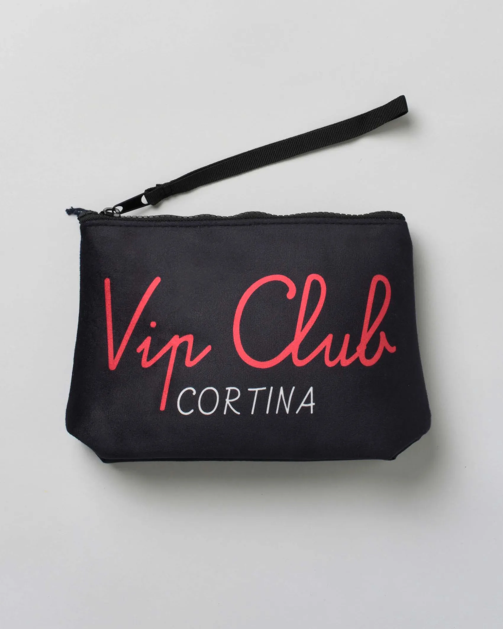 Pochette Aline nera in tessuto effetto lana con scritta Vip Club Cortina