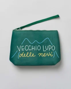 Pochette Aline verde in tessuto effetto lana con scritta Vecchio Lupo (delle nevi)