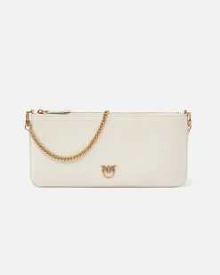 Pochette flat color avorio dalla linea allungata in pelle mano con placchetta Love Birds oro