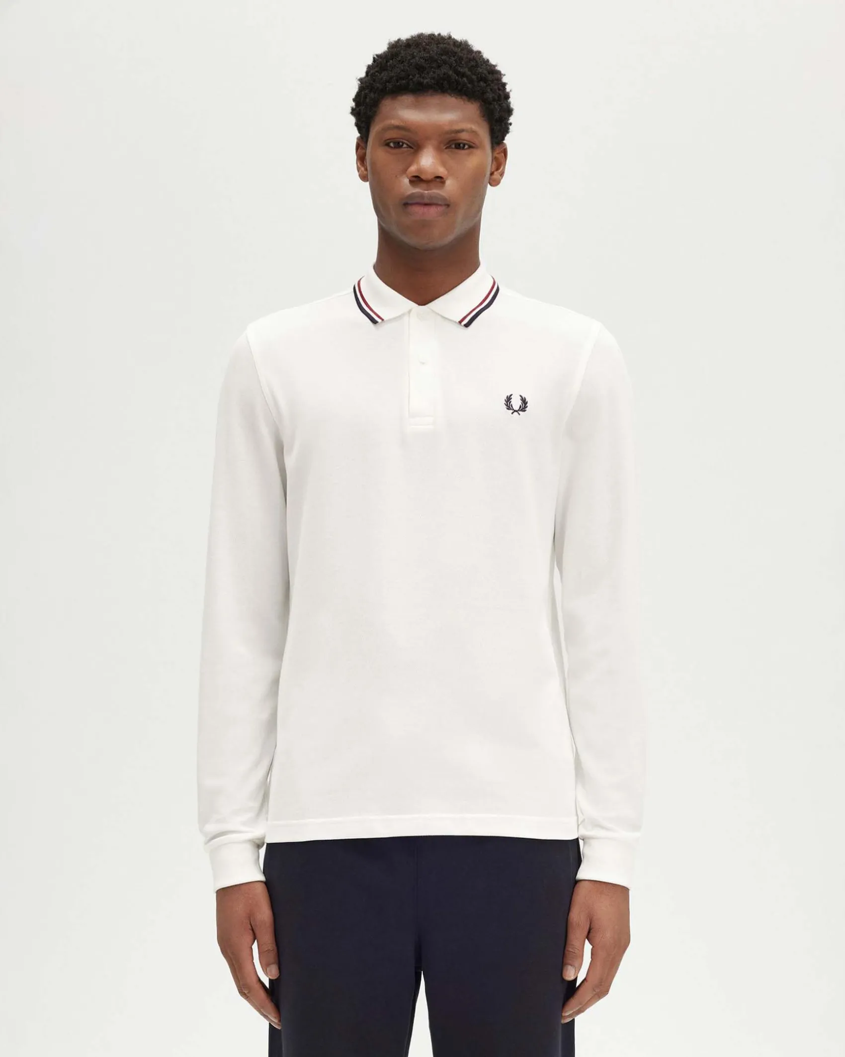 Polo manica lunga Fred Perry bianca con bordino blu e rosso
