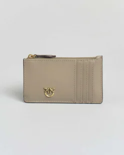 Porta carte di credito Pinko color tortora in pelle con fibbia Lover Birds dorata