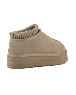Sabot color taupe in pelle scamosciata con calzino incorporato in tessuto a coste