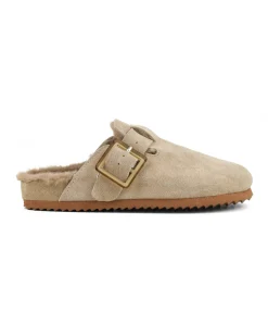 Sandalo beige in suede con interno in shearling tono su tono