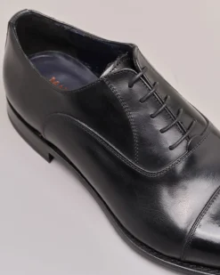 Scarpa francesina nera in pelle