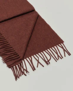 Sciarpa Bronte by Moon bordeaux in pura lana merinos rifinita con frange