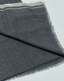 Sciarpa Raja grigio antracite in pura lana con bordino grigio
