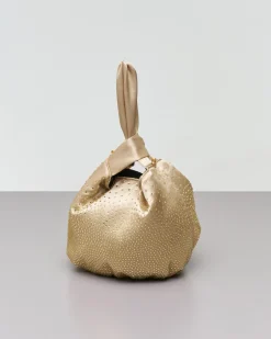 Secchiello prp in raso con strass tono su tono con gancio incrociato con tracolla a catena dorata