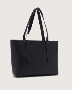 Shopping bag nera Coccinelle Malory Large con dettaglio in metallo galvanica ora sul manico