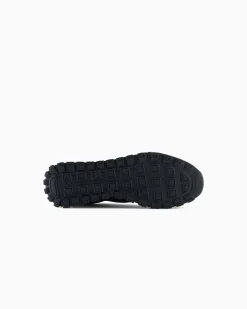 Sneakers Armani Exchange nere in tessuto tecnico con dettagli a contrasto