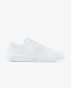 Sneakers Armani Exchange bianche in pelle con logo inciso tono su tono
