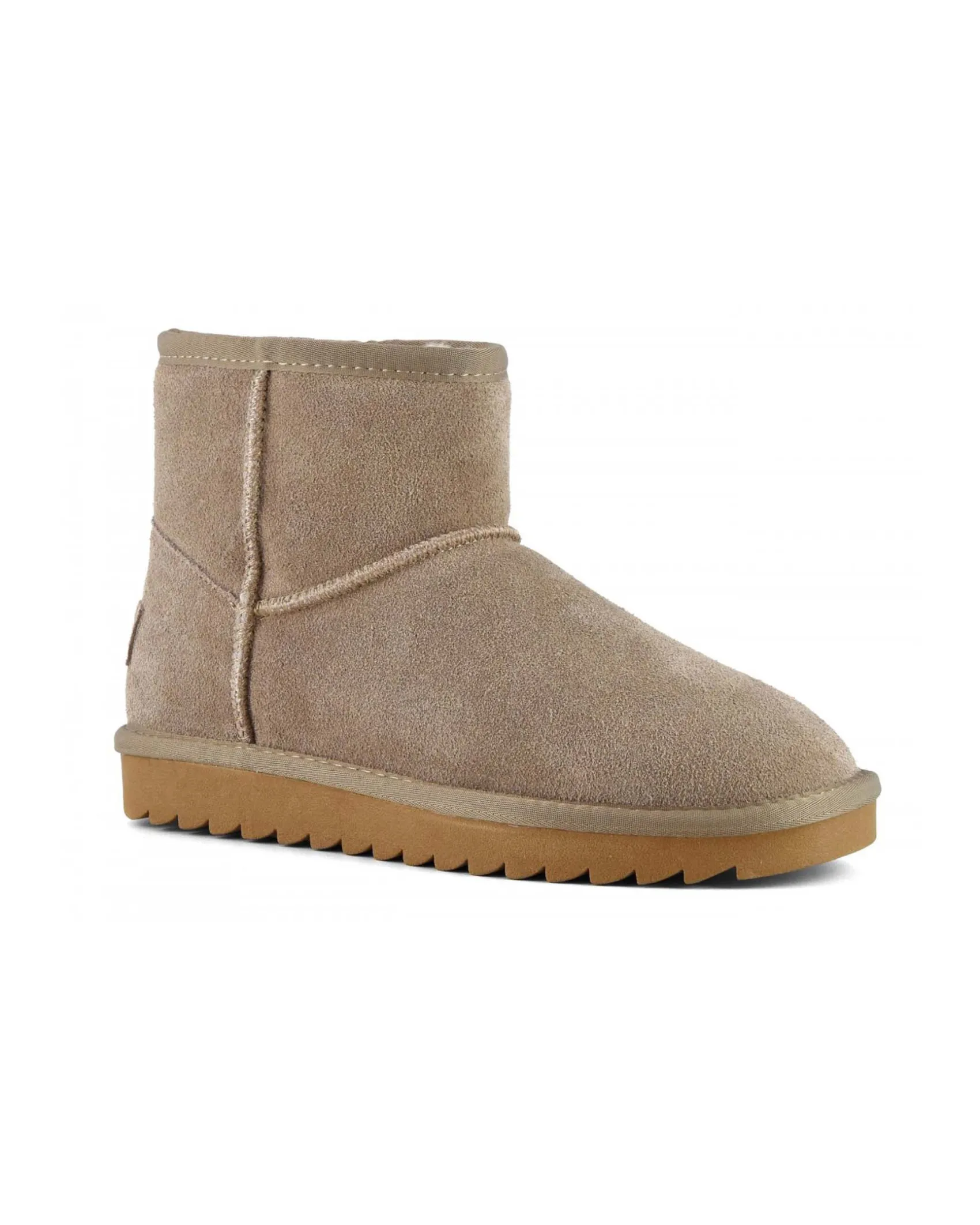 Stivaletto color taupe in pelle scamosciata con gambale medio e fodera interna in pelo di misto lana