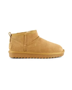 Stivaletto ultra basso color cammello chiaro in pelle scamosciata con fodera interna in pelo di misto lana