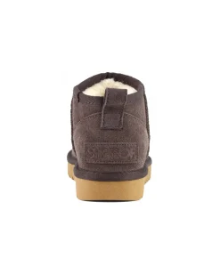 Stivaletto ultra basso color moka in pelle scamosciata con fodera interna in pelo di misto lana tono su tono