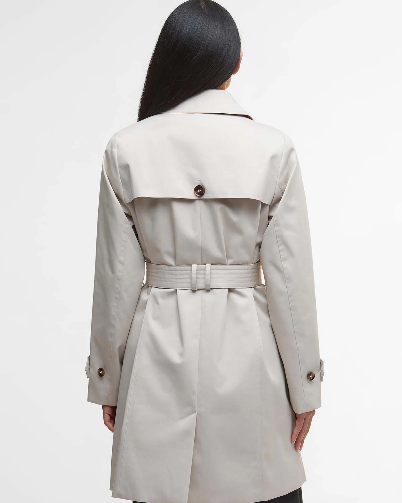 Trench corto beige Barbour modello Greta in misto viscosa con chiusura a doppiopetto