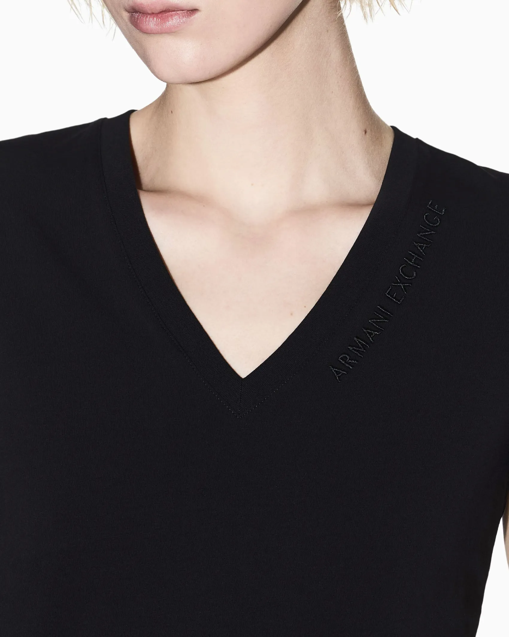 T-shirt Armani Exchange nera in jersey di cotone elasticizzato