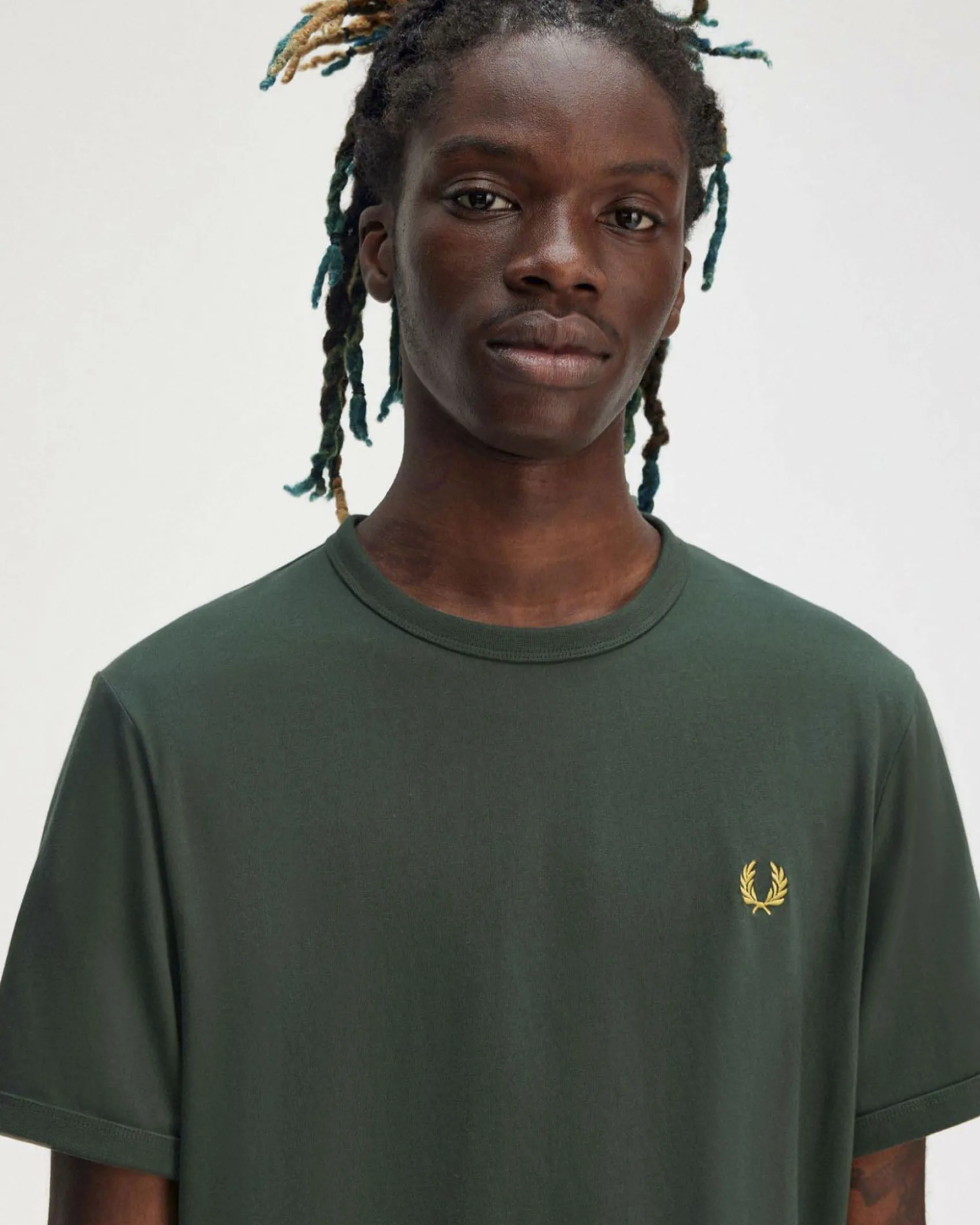 T-shirt Fred Perry mezza manica verde militare tinta unita