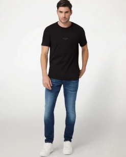 T-shirt Guess nera in cotone con logo in tono ricamato sul petto