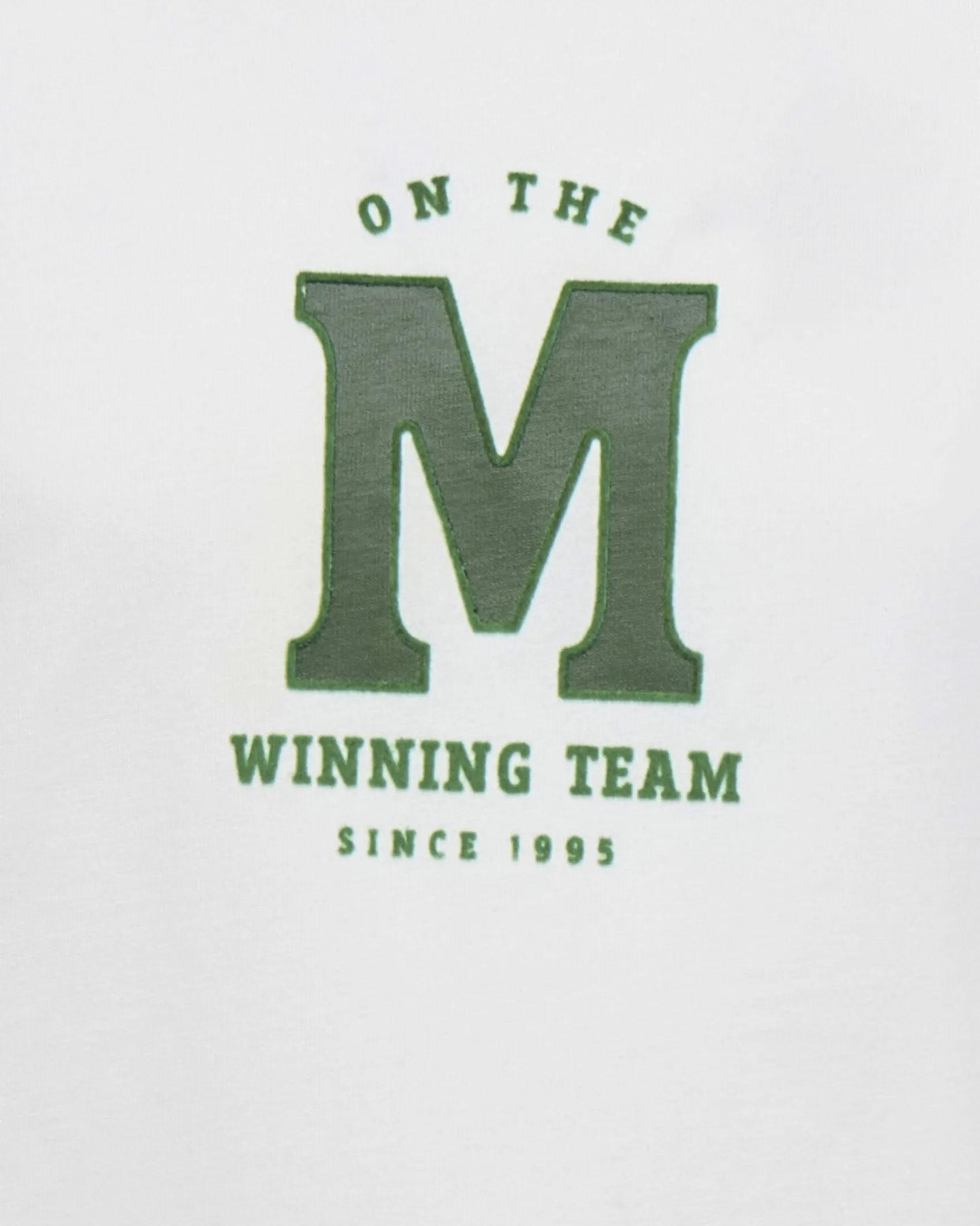 T-shirt Kids Only avorio stile college con logo verde
